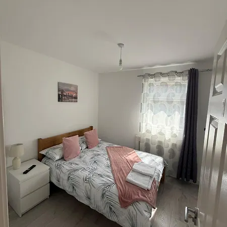 Sleep In Oxford Apartment Exterior photo